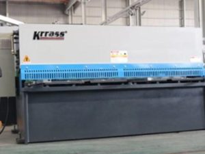 MÁY CẮT TÔN THỦY LỰC KRRASS QC12K NC -VỚI HỆ THỐNG ESTUN E21S