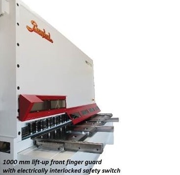 MÁY CẮT TÔN THỦY LỰC BAYKAL HGL 3106