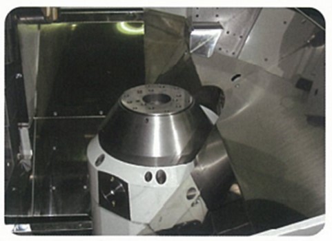 Máy phay lăn răng CNC KN152